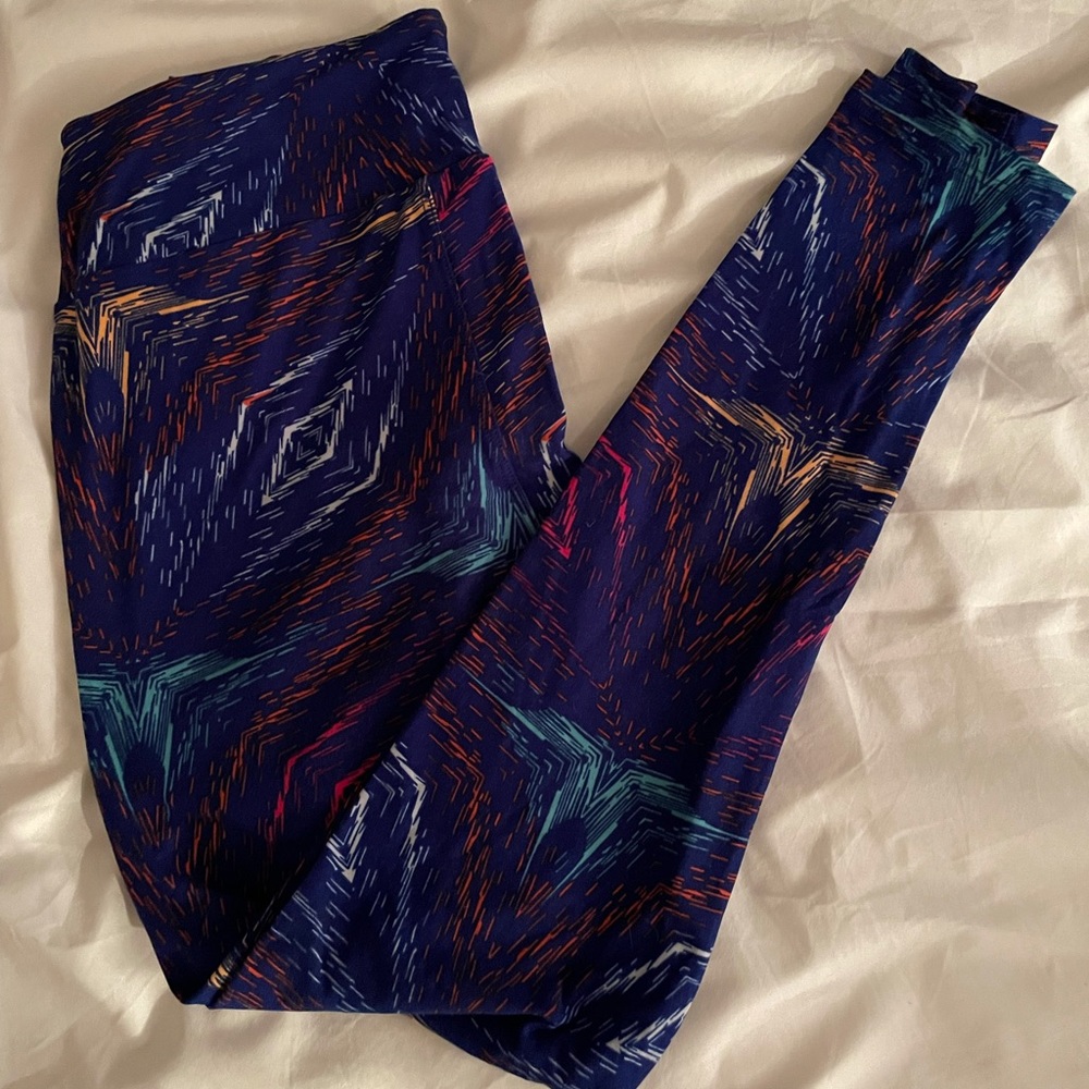 Lularoe Wonder Woman leggings
